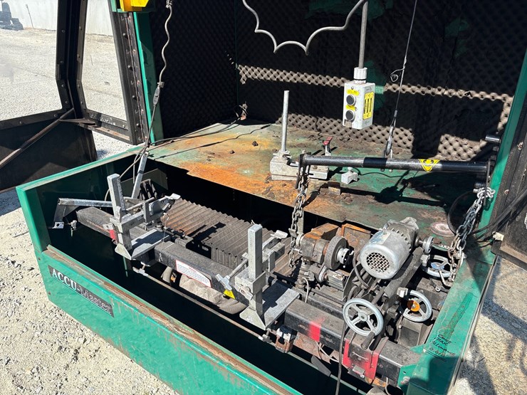#1097-•-foley-accu-master-reel-grinder-image-9
