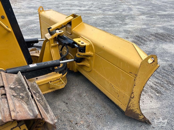 2022-caterpillar-d3-image-9