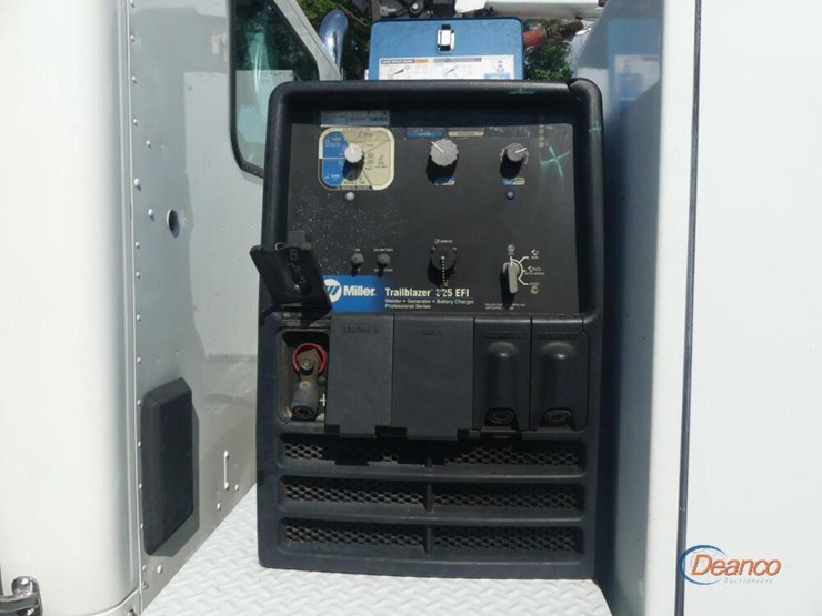 2024-peterbilt-536-image-5