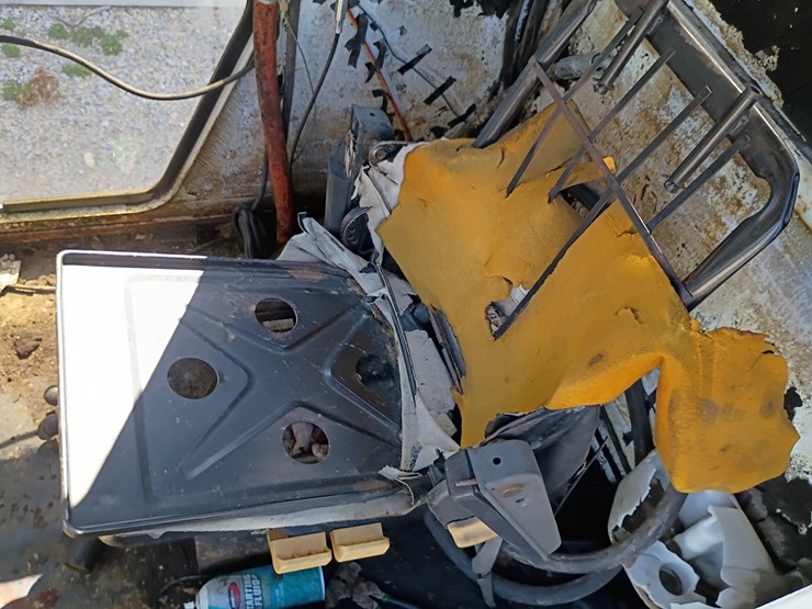 #26283-•-morlift-1000b-log-picker-trailer-image-64