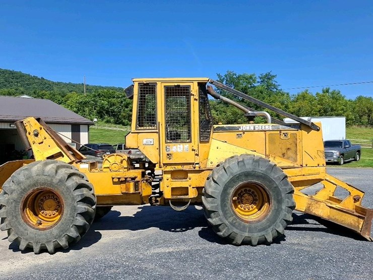1993-deere-640e-image-6