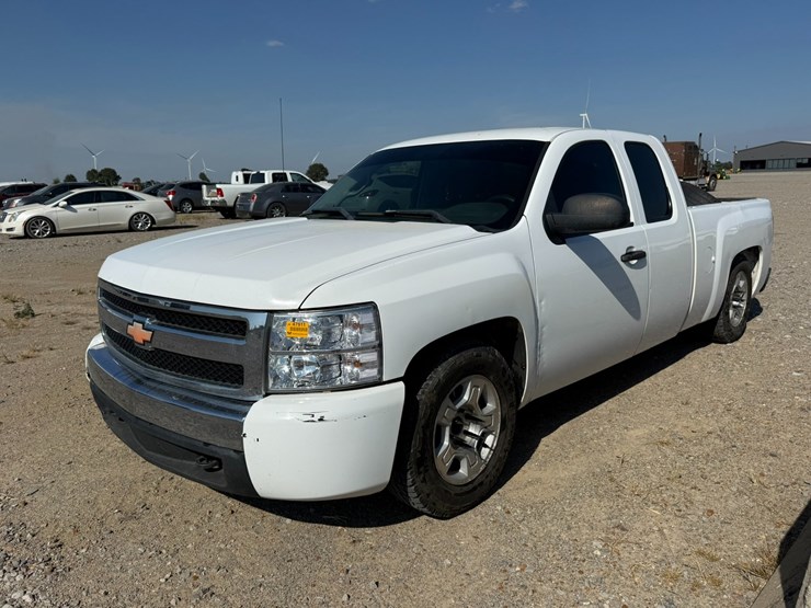 #47911-•-2008-chevrolet-silverado-ext-cab-pickup-1gcec19jx8z258113-inv#47911-image-1