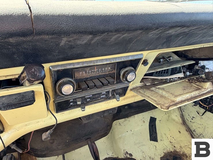 1973-ford-f600-image-30