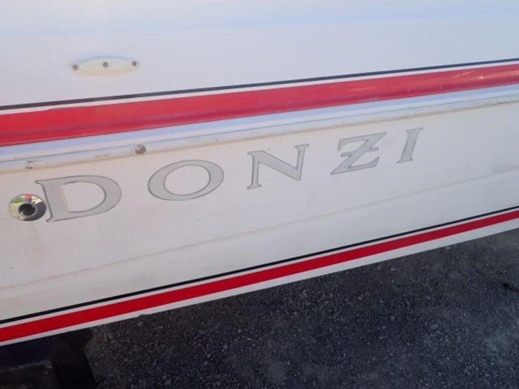 1999-donzi-z22-22-ft-bowrider-dnar1087c999-image-10