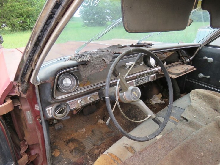 1965-chevrolet-impala-4dr-sedan-image-9