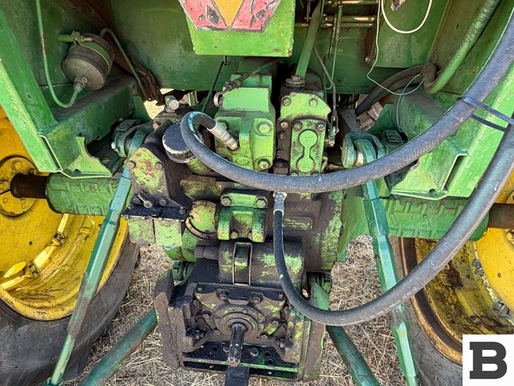 1975-john-deere-4430-image-16