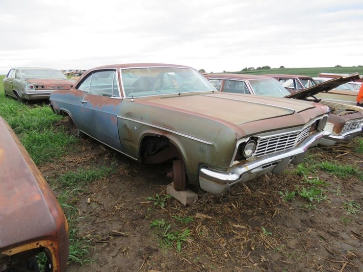 1966-chevrolet-impala-2dr-ht-image-1