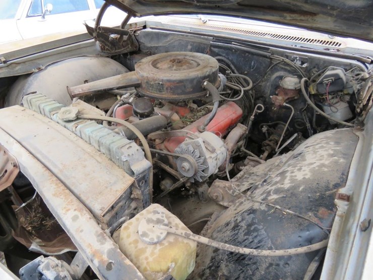 1966-chevrolet-impala-4dr-sedan-image-9