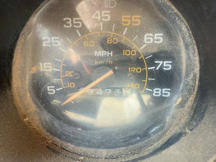 1984-utility-van-image-18