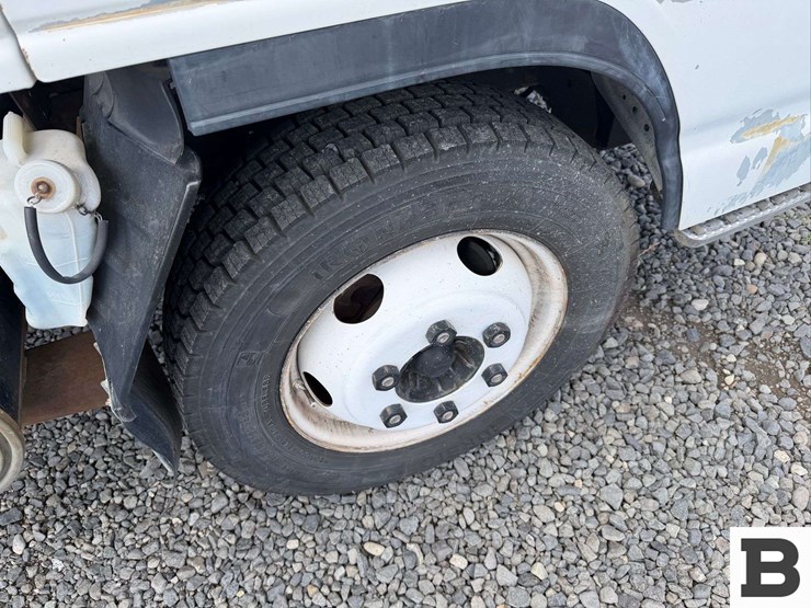 2000-gmc-w4500-image-17
