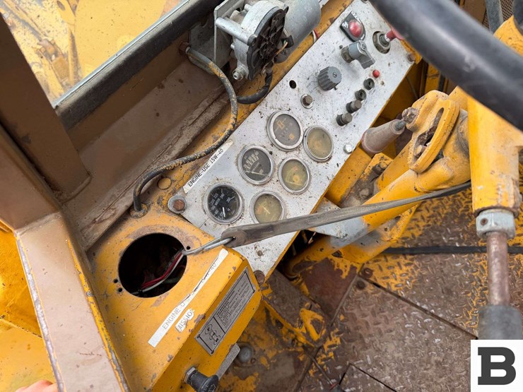 caterpillar-920-image-38