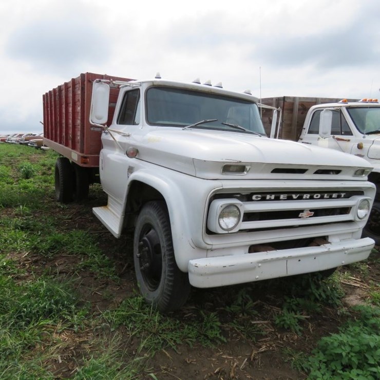 1966 CHEVROLET C65