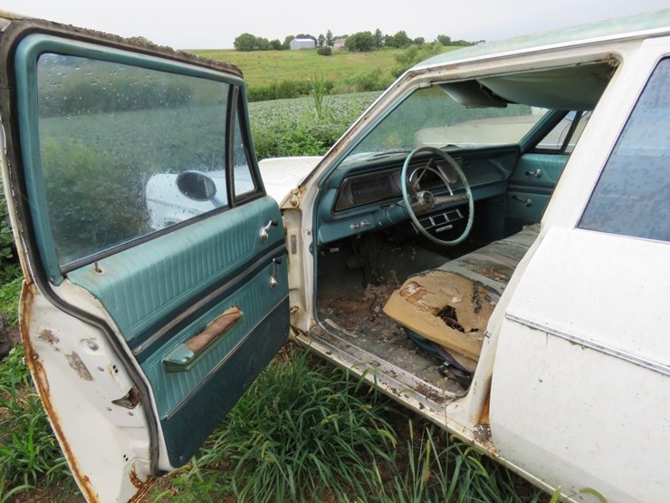 1966-chevrolet-belair-4dr-sedan-image-10