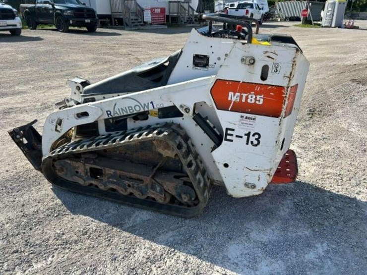2019-bobcat-mt85-image-8