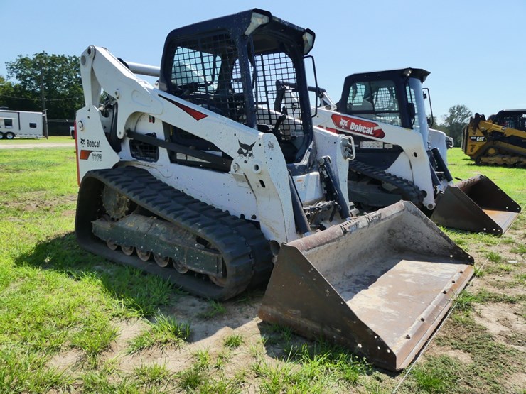 2023-bobcat-t770-image-2