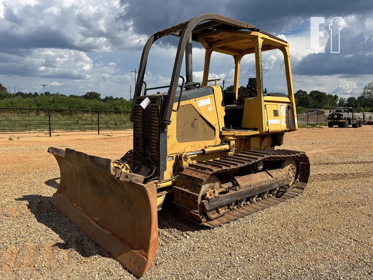2001-deere-550h-lt-image-3
