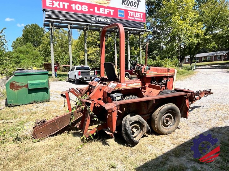 ditch-witch-2310dd-image-4