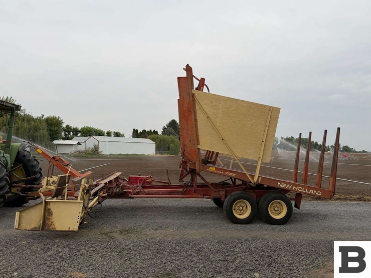new-holland-1032-image-2