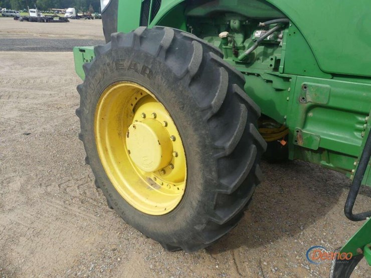2013-john-deere-8285r-image-10