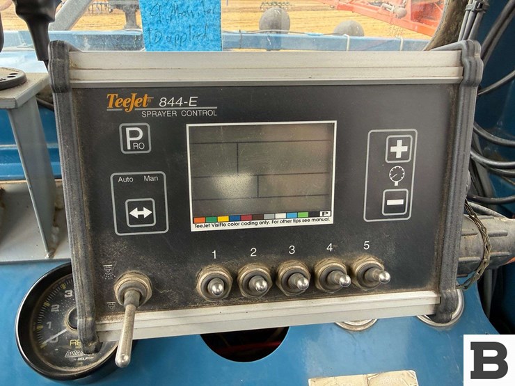 custom-sprayer-buggy-image-63