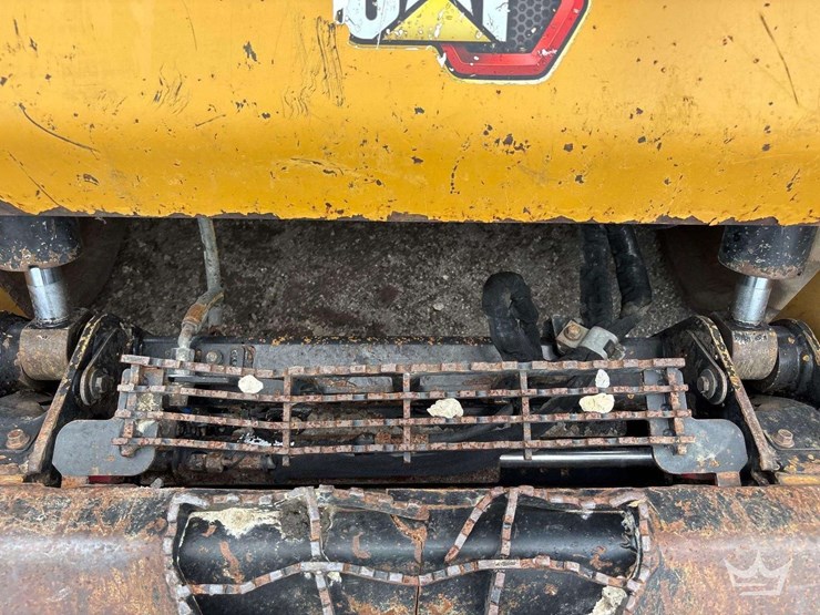 2021-caterpillar-289d3-image-13