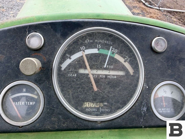 john-deere-3010-image-65