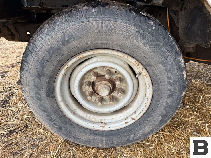 1976-ford-f350-image-18