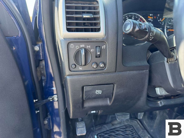 2009-chevrolet-colorado-image-35