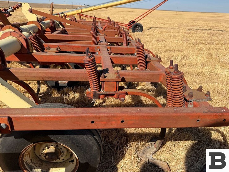 krause-2341-field-cultivator-image-21