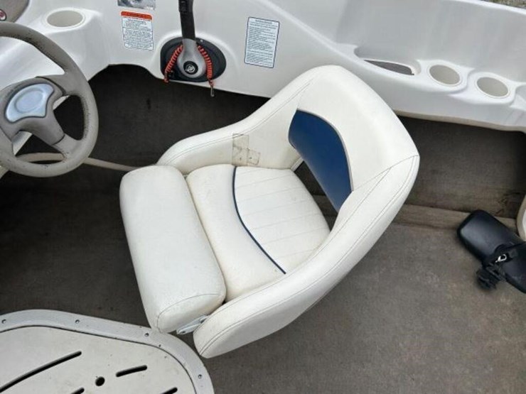 2005-tahoe-q6-20-ft-bowrider-bujd66twf505-image-30