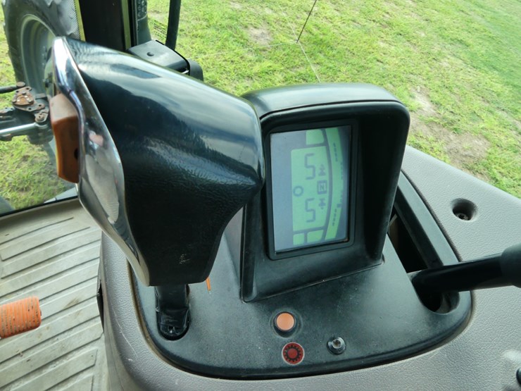 2019-case-ih-maxxum-150-image-15