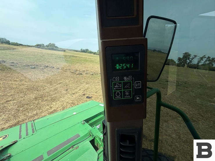 2005-john-deere-4995-image-58