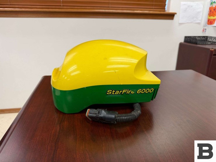 starfire-6000-receiver-dome-image-2
