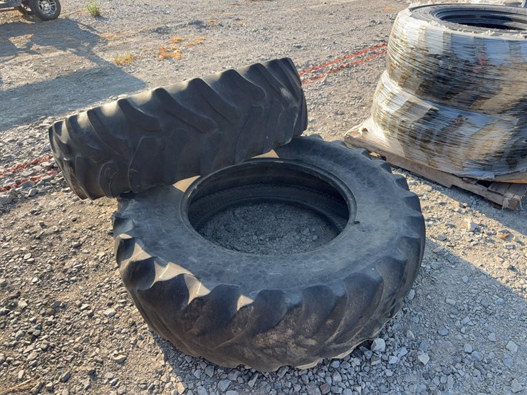 #47277-•-lot-of-(2)-16.9r30-tires-inv#47277-image-4
