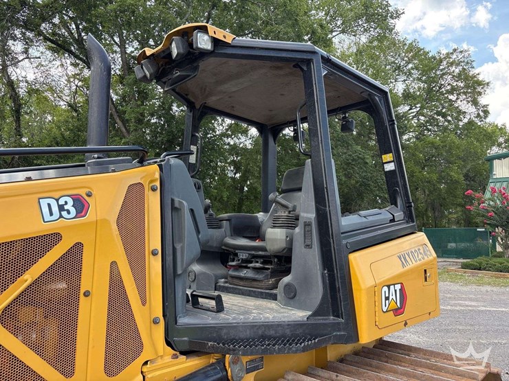 2022-caterpillar-d3-image-17