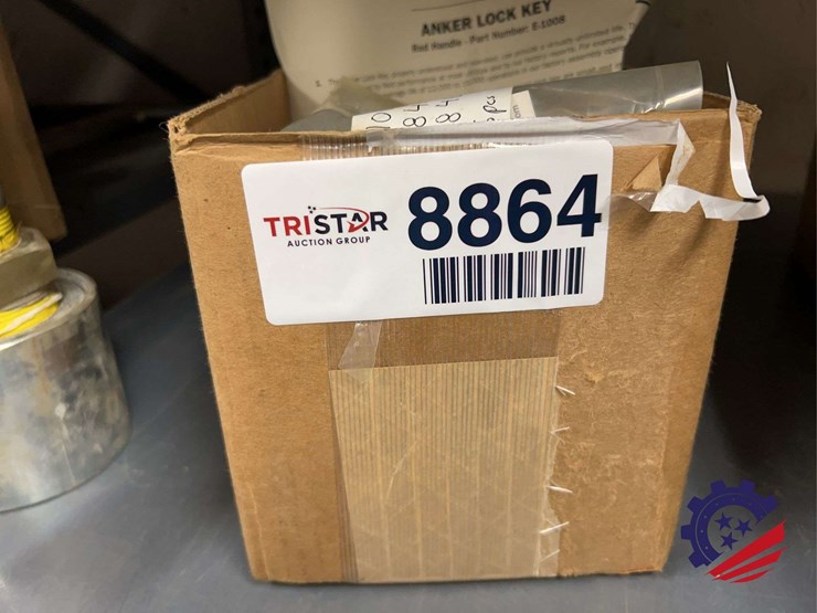 box-of-gas-meter-inline-anchor-locks,-multiple-units-image-2