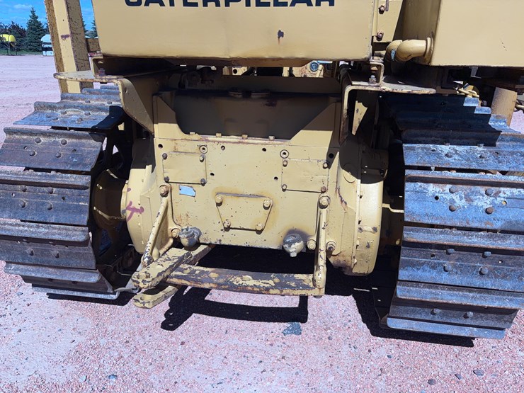 caterpillar-d4-image-11