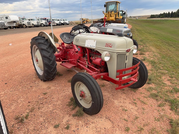 ford-8n-image-5