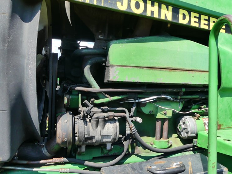 1989-john-deere-4955-image-11