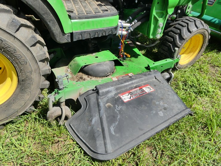 2021-john-deere-1025r-image-9