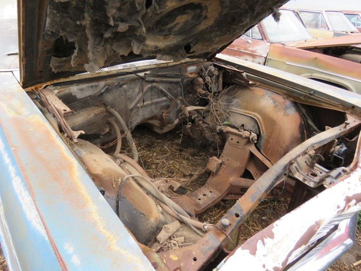 1966-chevrolet-biscayne-2dr-sedan-image-6