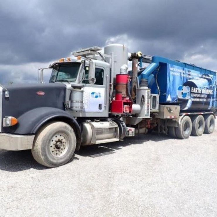 2013 PETERBILT 367