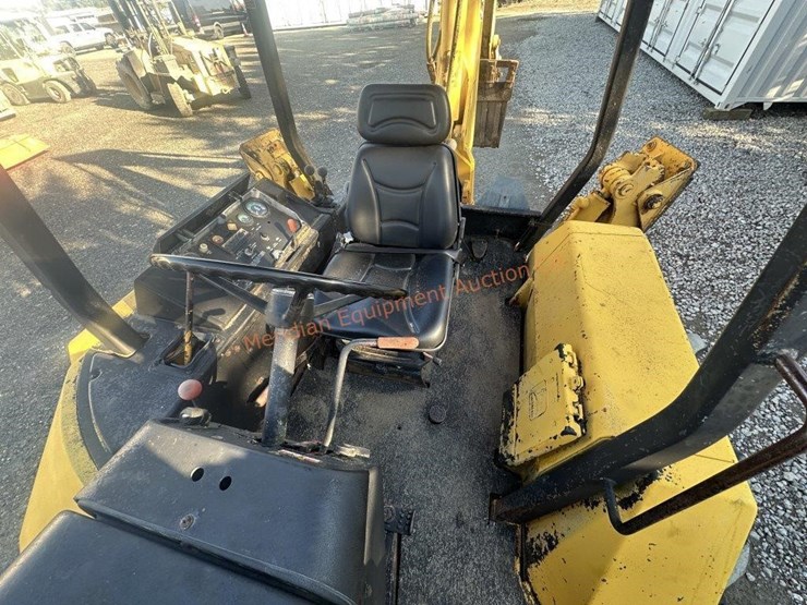 deere-410c-image-26