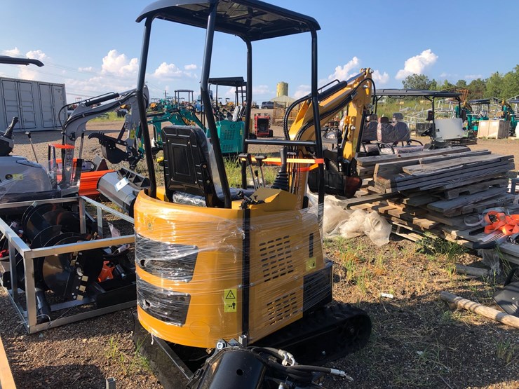 #26-•-ats---rt15r-mini-excavator-image-2