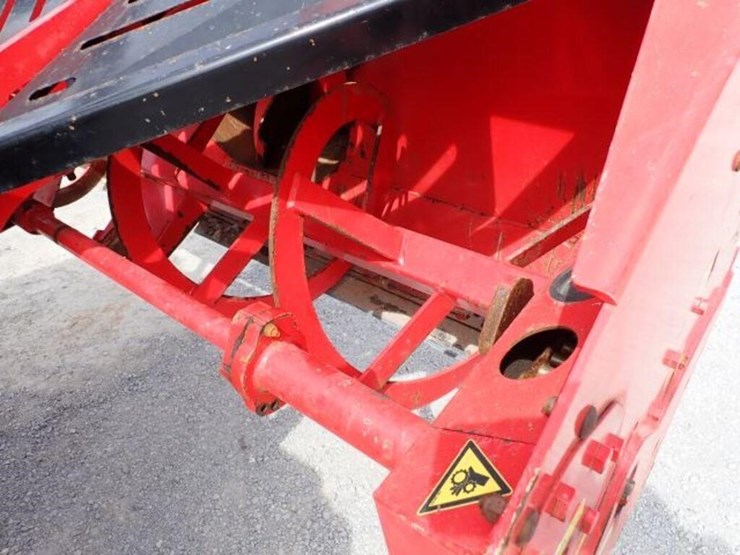 2021-kubota-m4-071-image-63