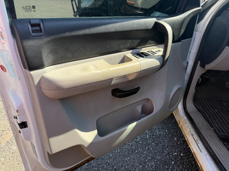 #47911-•-2008-chevrolet-silverado-ext-cab-pickup-1gcec19jx8z258113-inv#47911-image-18