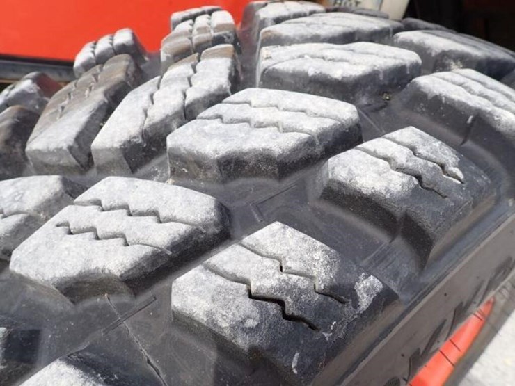 2019-kubota-m4-071-image-67