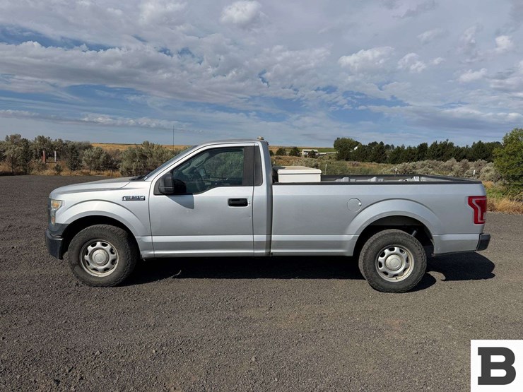 2016-ford-f150-image-2