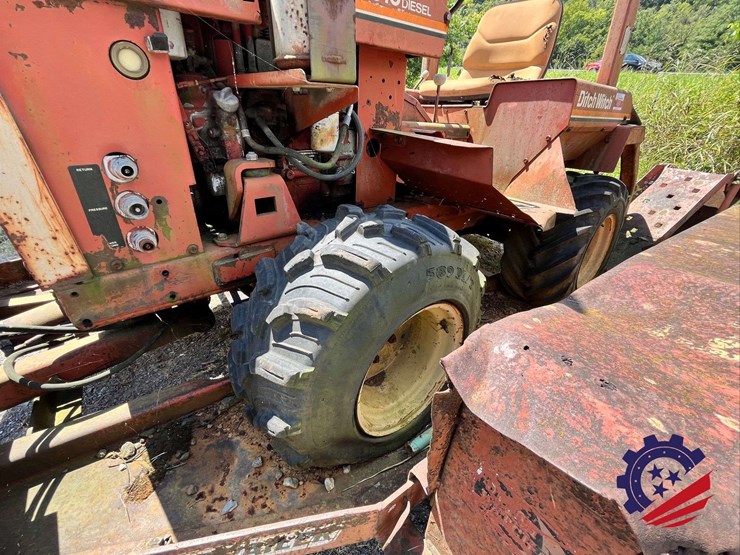 ditch-witch-2310dd-image-21