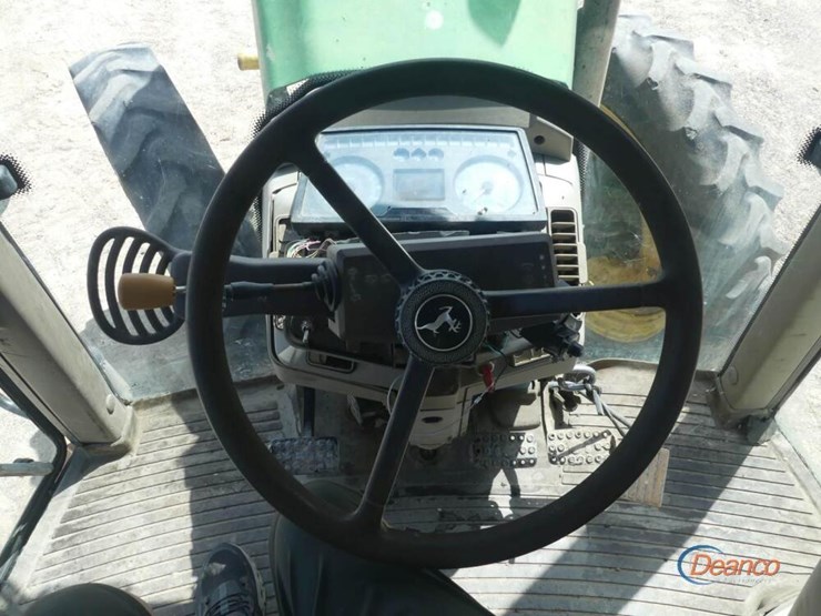 2003-john-deere-7420-image-13